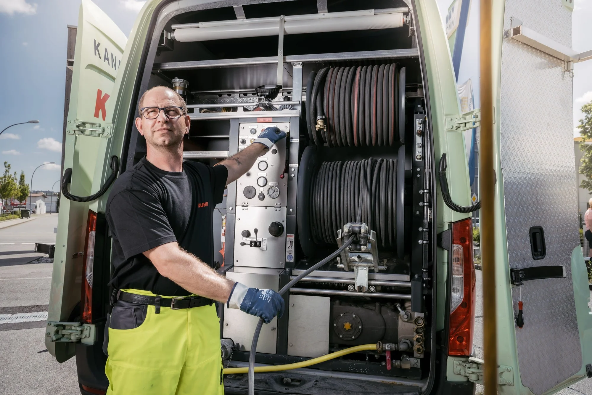 Kanalreinigung in Babenhausen für freie Entwässerung